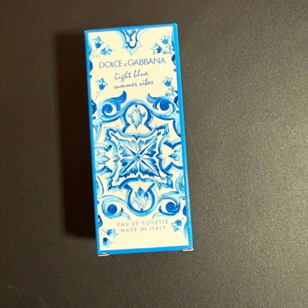 50ml Dolce and Gabbana Light Blue Summer Vibes Eau de Toilette With Box - Picture 9 of 9